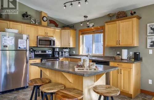 Fairways Chalet De Esquí | 5BR/3BA Ski Chalet: Ski In / Hot Tub / Amazing Views!