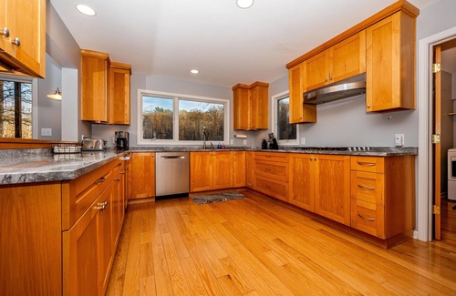 Gnaw Bone Casa | 5BR 4BA house on shared lake