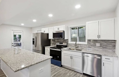 Marietta Casa | 5BR & 4BA vacation home to relax, recreate or reset, and strategically located