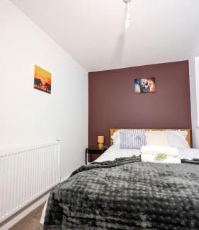 Derby Casa | 5BR House By WillCo Property Short Lets & Serviced Accommodation Derby With Games, Parking & Wi-Fi