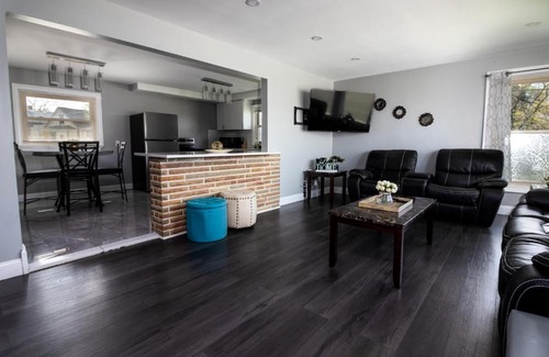 Niagara Falls Casa | 5BR House Close to Falls & Aquarium