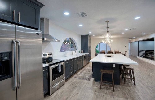 Fountain Hills Casa | 5BR-Mountain views - heated pool, spa, game room