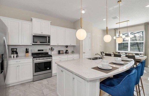Loughman Villa | Spacious 5BR home in Davenport, FL, perfect for family getaways with private pool.
