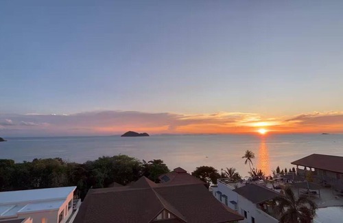 Haad Pleayleam Casa | 5BR SeaView Haven–Steps to Sand