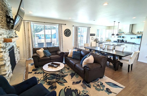 Camano Island Casa | 5BR vacation home Hot Tub/Game Room/Water Views/BBQ/firepit/LG Yard