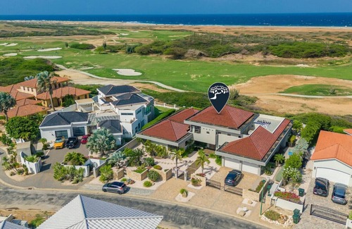 Malmok Villa | La Colina 11 in Aruba's Tierra Del Sol