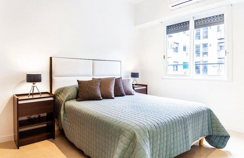 Congreso Apartamento | 5D - Gorgeous Downtown Apt.
