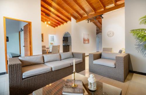 Suramericana Apartamento | 5STARHOMES - Estilo y confort en Laureles
