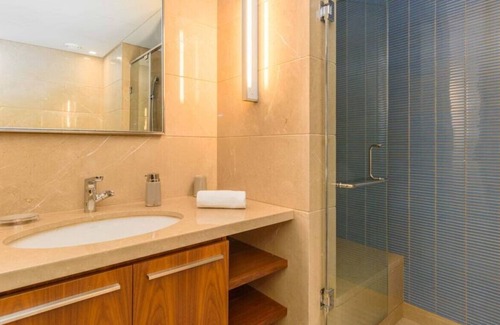 Beirut Central District Apartamento | 5th floor Solidere 1-BR · Viola 1-Bedroom Apartment At Kantari Beirut
