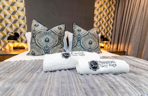Berea Casa | 5th On Preston Guest House