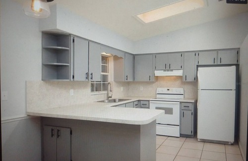 Fellowship Casa | 6.5 Miles To WEC Screened Porch Nice Neighborhood Vacant Treed Lot
