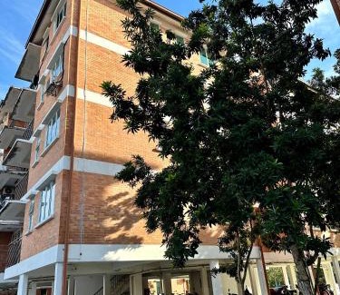 Petaling District Apartamento | 6-7Pax Quiet Cosy Brick Apartment Balcony 11min Lantera SPK 15min Setia Mall
