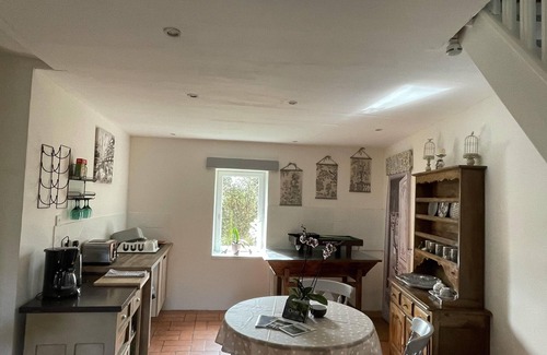 Saint-Sauveur-de-Carrouges Casa | 6-Bed Farmhouse, Sleeps 13, Pool & Pet Friendly