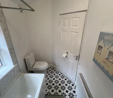 Erdington Casa | 6 bed house - 12 minutes to City Centre
