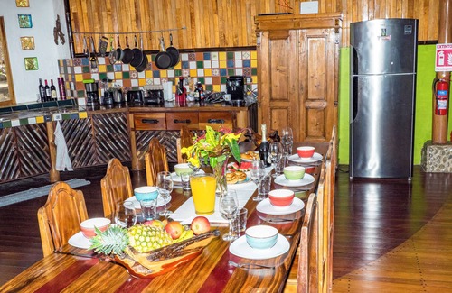 Barú Villa | 6 Bedroom Villa with Pool, 2 Min from Nauyaca waterfall, 10 Min from Beach