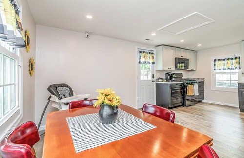 Perryville Otro | 6 Bedroom 4 Bathroom 1870 Farmhouse. Right next to Great Wolf & Hollywood Casino