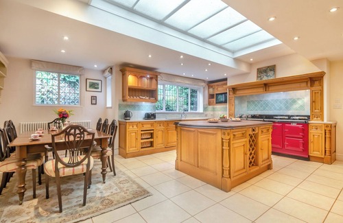 East Grinstead Cabaña | Alojamiento de 6 habitaciones en East Grinstead