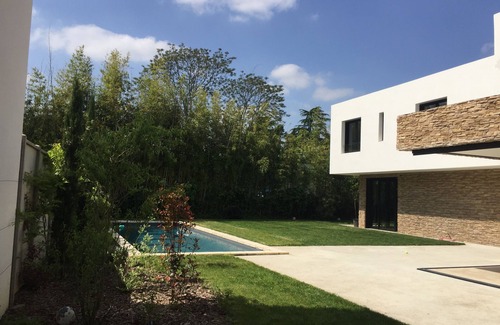 Cauderan Casa | Casa de arquitecto con piscina en alquiler en Burdeos
