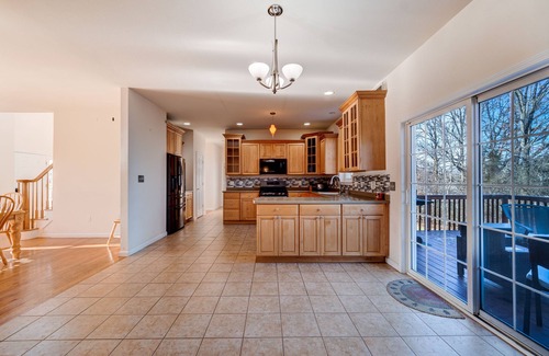 Chester Casa | 6 bedroom colonial house