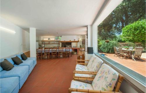 Rimini Casa | 6 Bedroom Cozy Home In Rimini