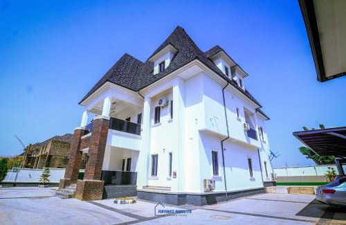 Karsana Apartamento | 6 Bedroom Duplex in Gwarinpa