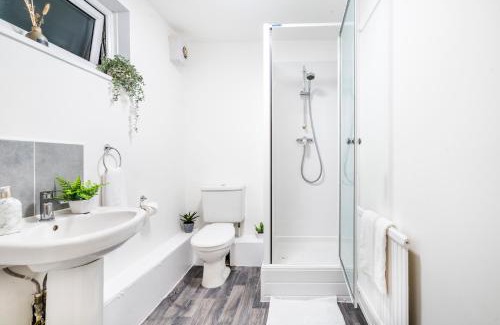 Sheffield Apartamento | 6 Bedroom House, ideal for contractors, short and long term stays, Free Parking
