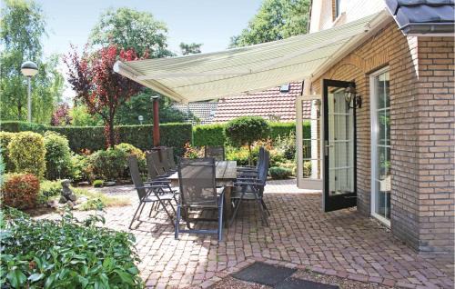 Lunteren Casa | 6 Bedroom Lovely Home In Lunteren