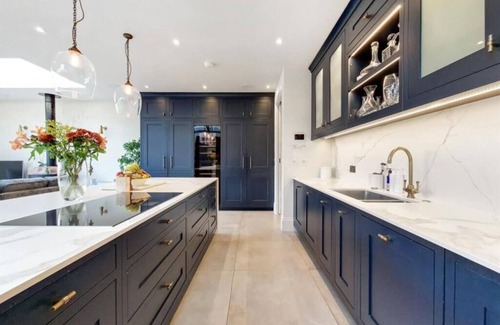 Thamesfield Casa | 6 Bedroom luxury home in West Putney