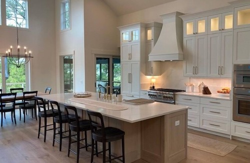 Middle Island Plantation Casa | 6 Bedroom Marsh front Farm House Estate - New Construction - Sleeps 20!