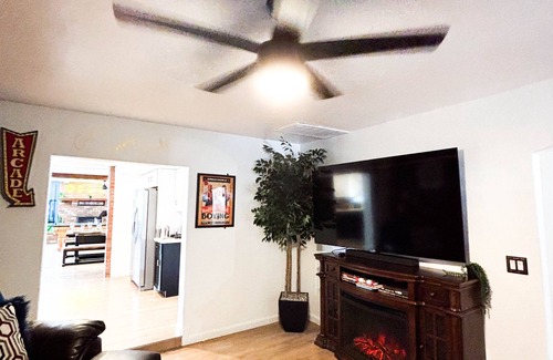 Lehi Casa | 6 Bedroom Resort Central location Close to Tempe Scottsdale Golf Sprint Training