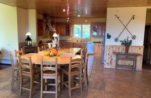 Windham Casa | 6-bedroom SKI Off Chateau at Windham Mountain Club with WiFi