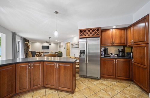 Albrightsville Casa | 6 bedrooms 10 beds + 3.5 bath with HEATED PRIVATE pool,Hot tub,Game room & More!