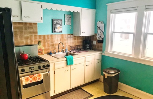 North Buffalo Casa | 6 DORMITORIOS-2 COCINAS Hogar perfecto para grupos grandes.