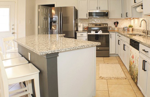 Live Oak Casa | casa. perfecta para vacasiones amplia. comunidad segura céntrica. river walk 17m
