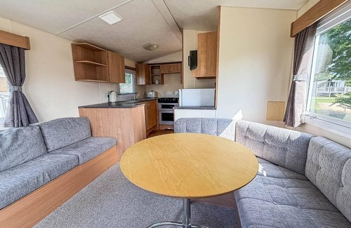 Great Yarmouth Casa | 6 berth caravan at Cherry Tree Holiday Park in Norfolk ref 70724C