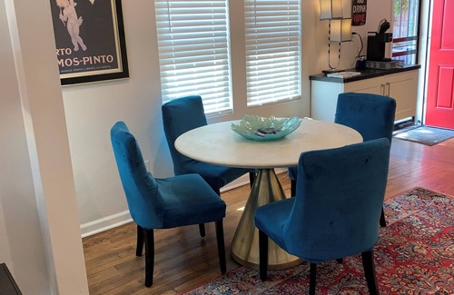 Central Oklahoma City Casa | 6 blocks from health science center, central heat and air, WIFI, washer in unit