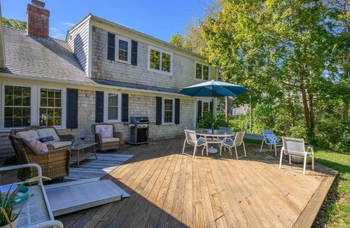 Harwich Port Casa | 6 Brooks Lane Harwich Port Cape Cod- - Brooks Lane Beach House