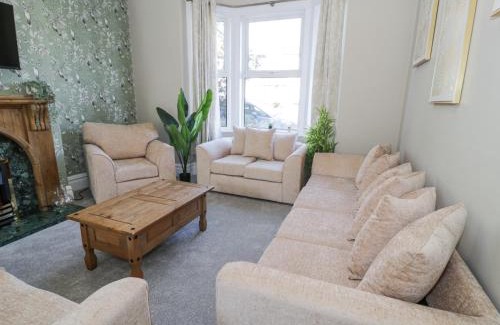 Colwyn Bay Casa | 6 Canning Road