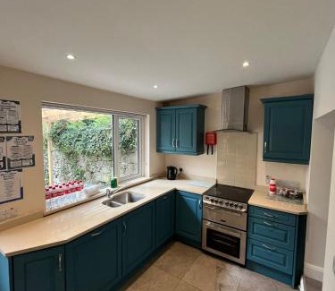 Galway City Centre Apartamento | 6 Eyre Square Lane