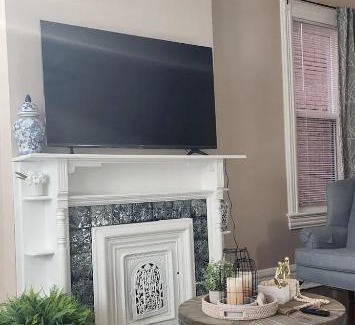 Constable Hook Casa | 6 Guests - House close to NYC
