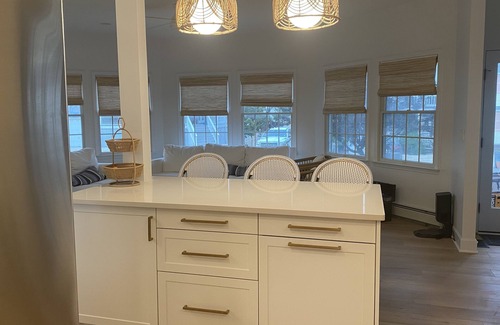 North Beach Haven Casa | 6 Houses from the Beach, Pool and hot tub, 5 bedrooms, 4.5 baths