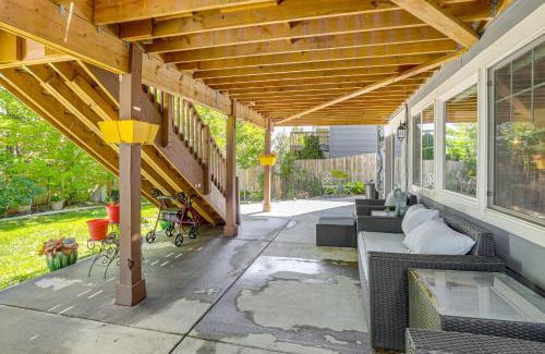 Aurora Apartamento | 6 Mi to Aurora Reservoir Apt with Patio!