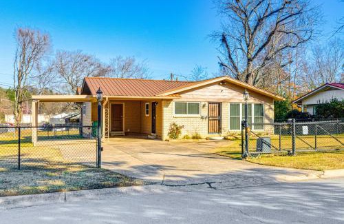 Little Rock Casa | 6 Mi to Dtwn Charming Home in Little Rock
