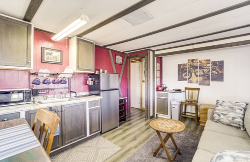 Cottonwood-Verde Village Casa | 6 Mi to Old Town, Panoramic Views: Cottonwood Gem!