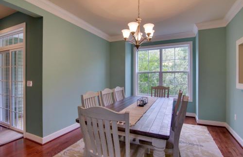 Sawgrass South Casa | 6 Mi to Rehoboth Beach Townhome with Pool Access!