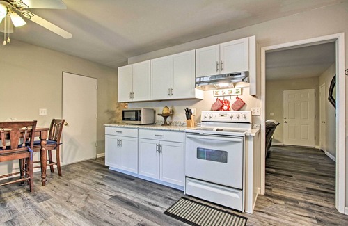 Sun City Casa | 6 Mi to State Farm Stadium: WFH-Friendly Home!