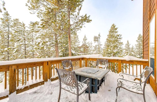 Fraser Casa | 6 Mi to Winter Park Resort Spacious Family Cabin