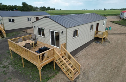 Devils Lake Cabina | 6 Mile Lodge