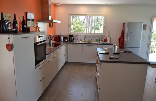 Merindol-les-Oliviers Casa | A 9 km de Vaison-la-Romaine, chalet con decoración moderna, piscina climatizada