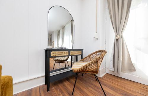 Pankow Apartamento | 6 P Apartment, Central, Fast Internet, Work Station, Family Friendly, Washer, Kitchen